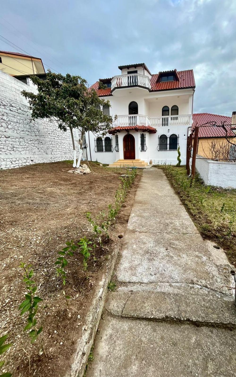 Vila Taga Guesthouse Krujë Extérieur photo